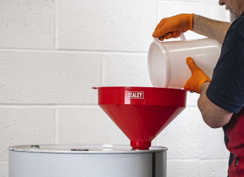 Fixed Spout Funnel with Filter 300mm - Extra-Large (F8)